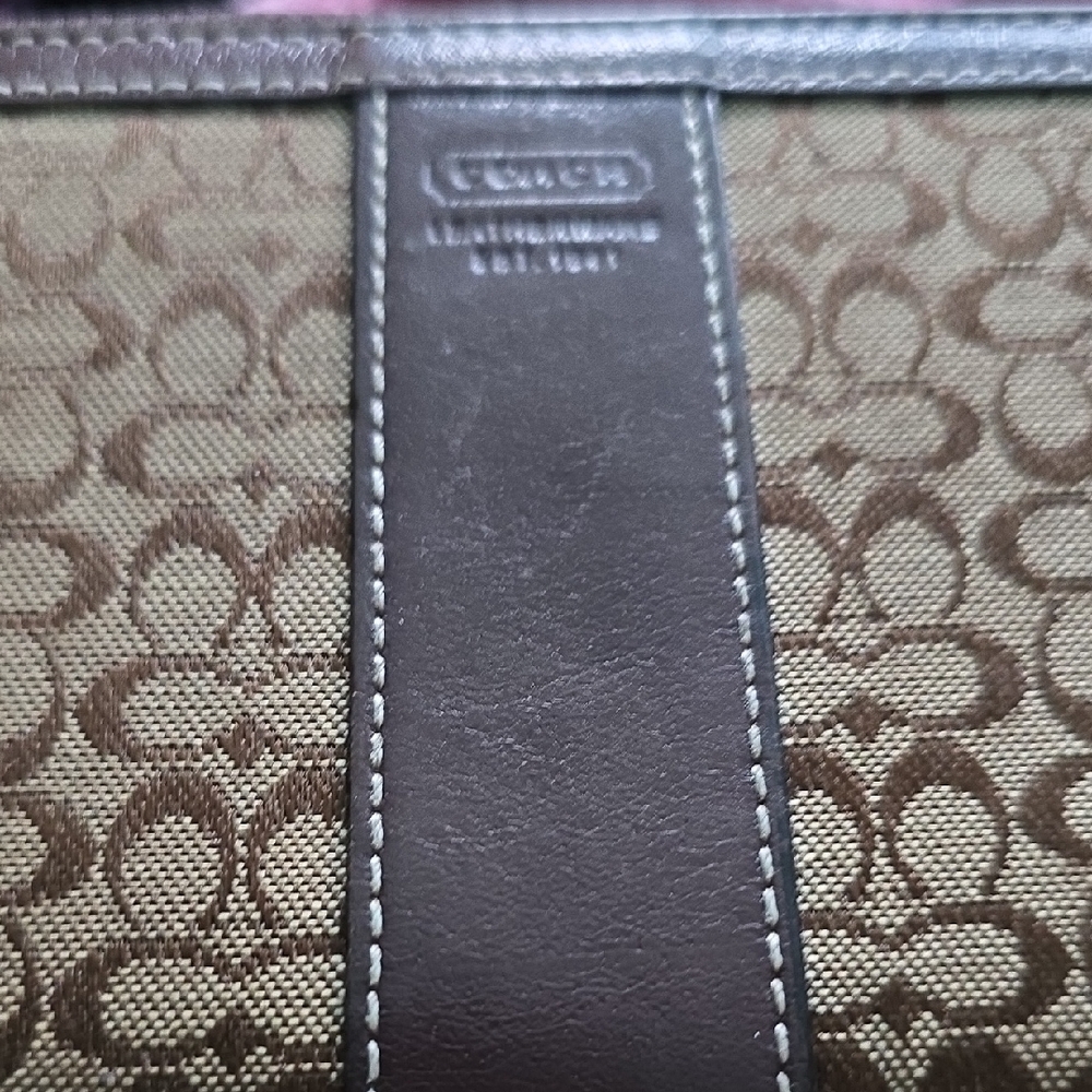 Coach Signature Brown Zip Wallet - Picture 9 of 10